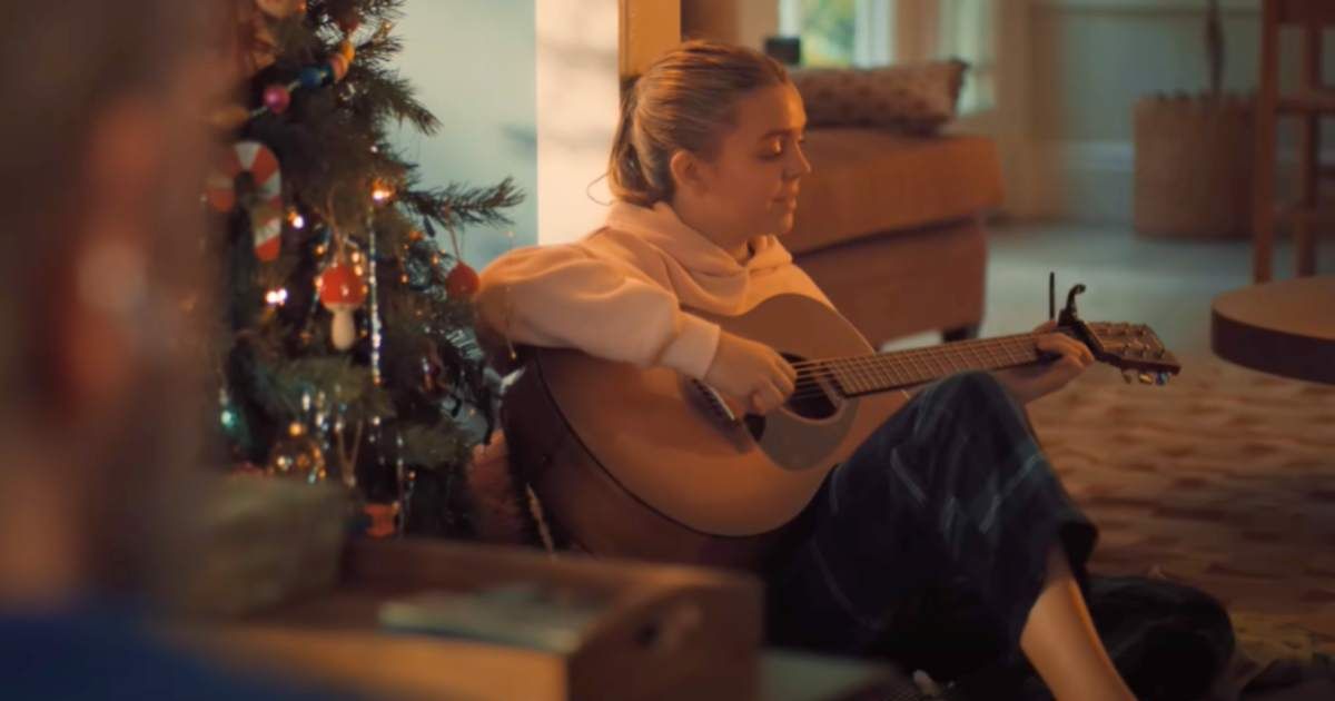 New Apple ad for AirPods Pro 2 has America in tears as family theme returns to Christmas