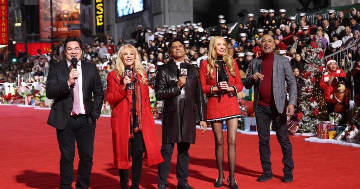 92nd Christmas Parade: 'Avengers' actor among A-listers hosts iconic event