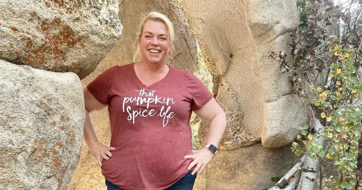 'Sister Wives' star Janelle Brown once had a very eerie experience at Disney World: "There was a cold..."