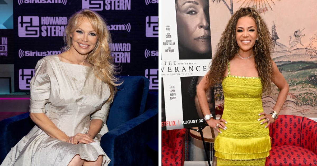 Pamela Anderson saves the day for Sunny Hostin as she helps fix her dress on 'The View'