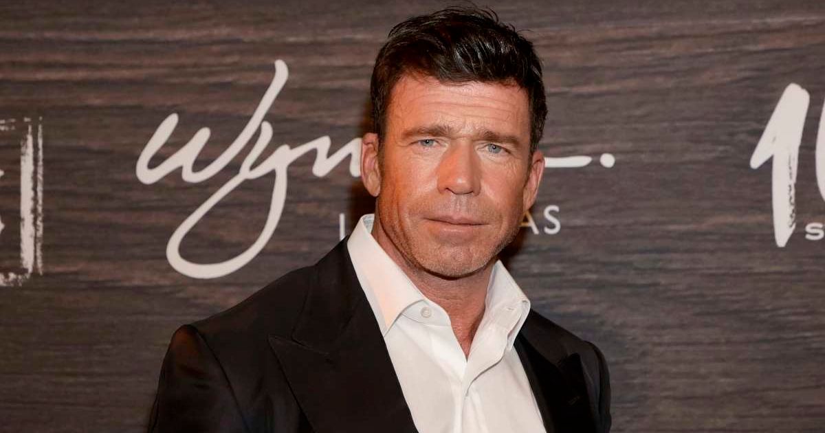 Taylor Sheridan at the world premiere of '1883' at Encore Beach Club at Wynn Las Vegas on December 11, 2021 in Las Vegas, Nevada. (Cover Image Source: Getty Images | Photo by Ethan Miller)
