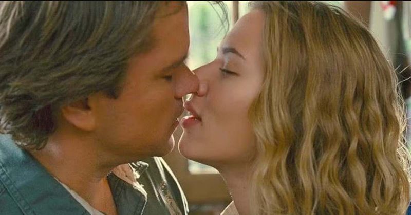 Matt Damon says he had a 'horrible' onscreen kiss with Scarlett Johansson because of what she ate earlier