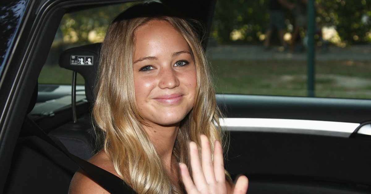 Actress Jennifer Lawrence seen around Venice on Day 4 during the 65th Venice Film Festival on August 30, 2008 in Venice, Italy. (Image Source: Photo by Vittorio Zunino Celotto/Getty Images)