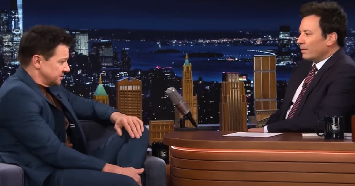 Jimmy Fallon sent Jeremy Renner a bizarre text when he was hospitalized — but he isn't complaining