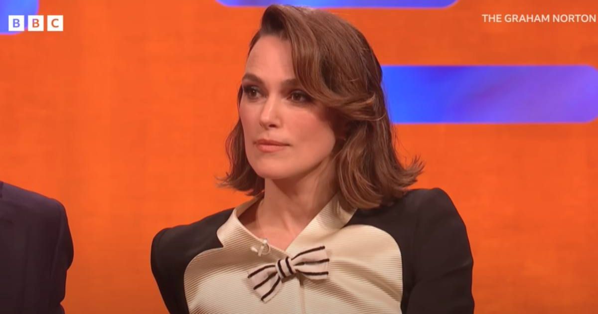 Keira Knightley reveals she had a 'creepy' encounter with 'Love Actually' fans: "I was stuck..."