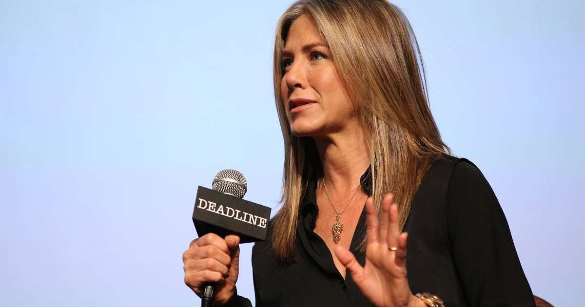 Actress Jennifer Aniston speaks onstage during Deadline's The Contenders at DGA Theater on November 1, 2014 in Los Angeles, California. (Image Source: Photo by Imeh Akpanudosen/Getty Images for Deadline)
