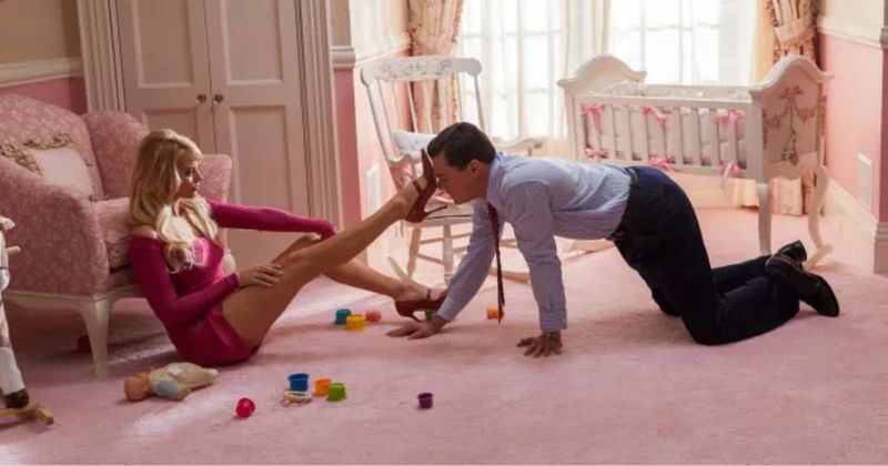 Margot Robbie says she felt uncomfortable filming 'Wolf of Wall Street' love scenes: “I could kiss...”