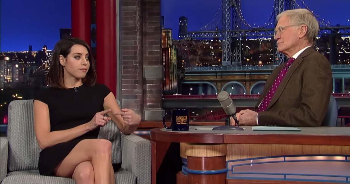 A screenshot of Aubrey Plaza and David Letterman from an episode of 'Late Show with David Letterman' (Cover Image Source: YouTube | Letterman)