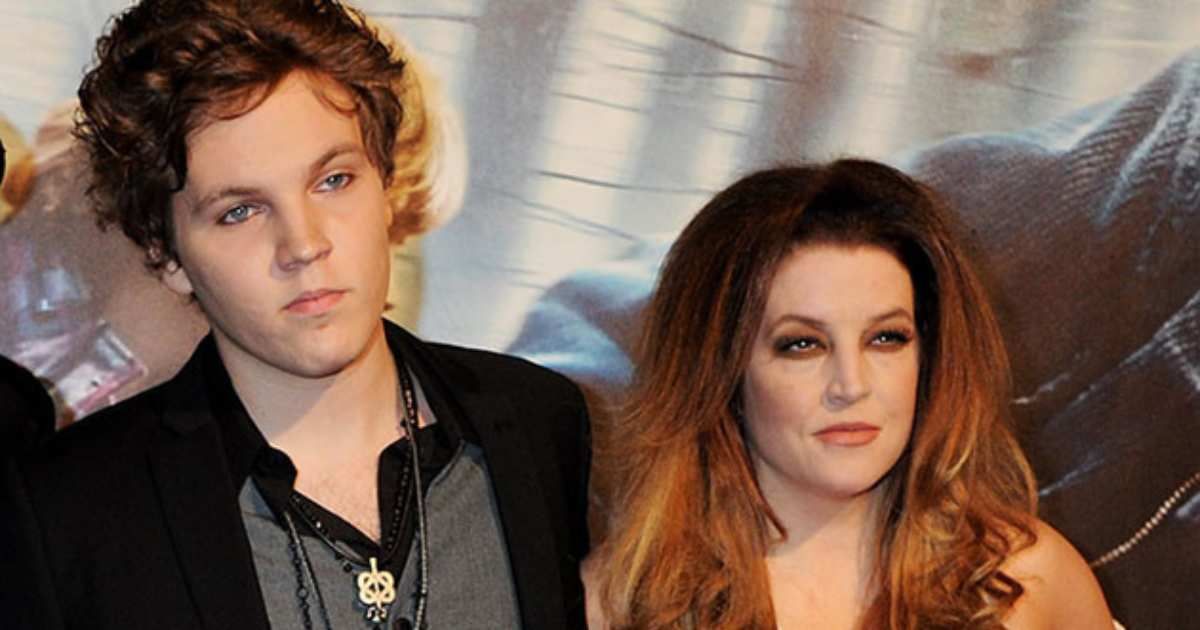 Ben Keough and Lisa Marie Presley attend the World Premiere of Harry Potter And The Deathly Hallows: Part 1 at Odeon Leicester Square on November 11, 2010 in London, England. (Cover image source: Photo by Dave M. Benett | Getty Images)