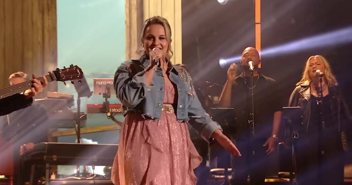 An 'American Idol' contestant messed up the lyrics, but fans still had her back for one major reason