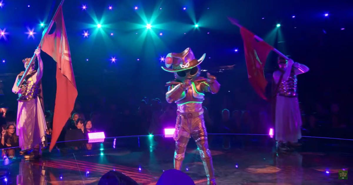 Space Ranger pulled off what no one on 'The Masked Singer' has ever done — thanks to his Swiftie energy