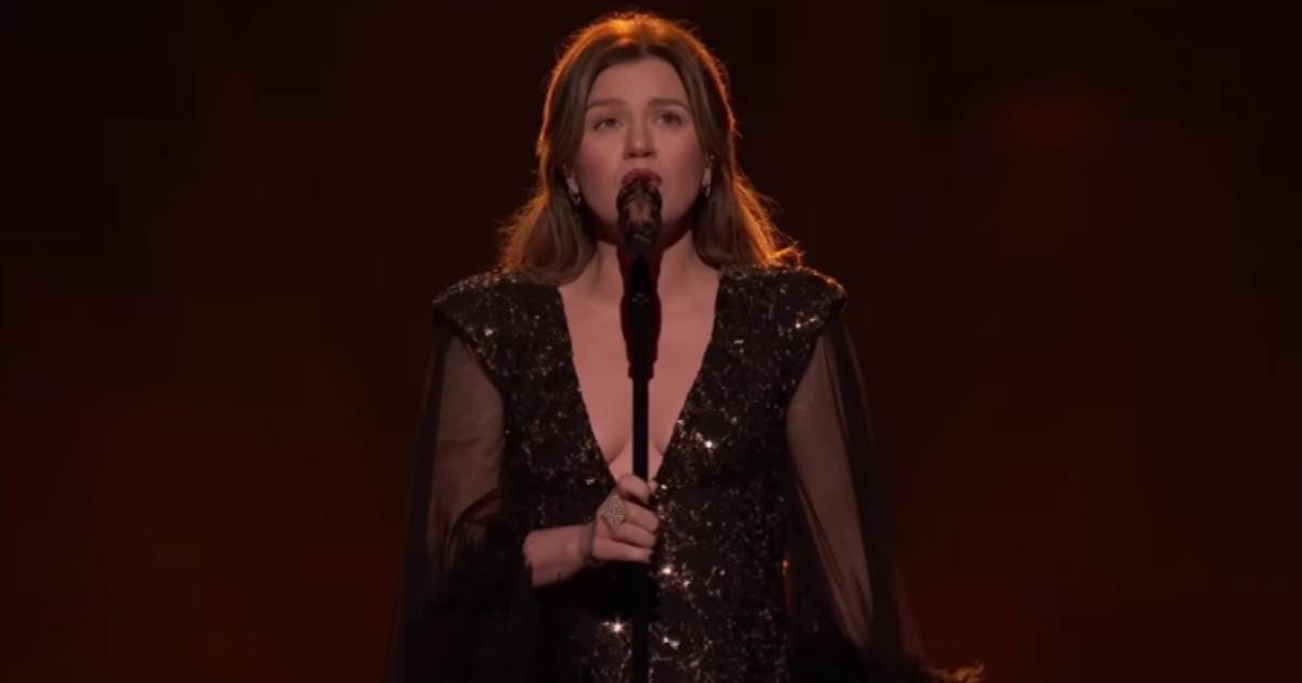 Kelly Clarkson wowed on ‘The Voice’ — but it’s one subtle moment that really has people talking