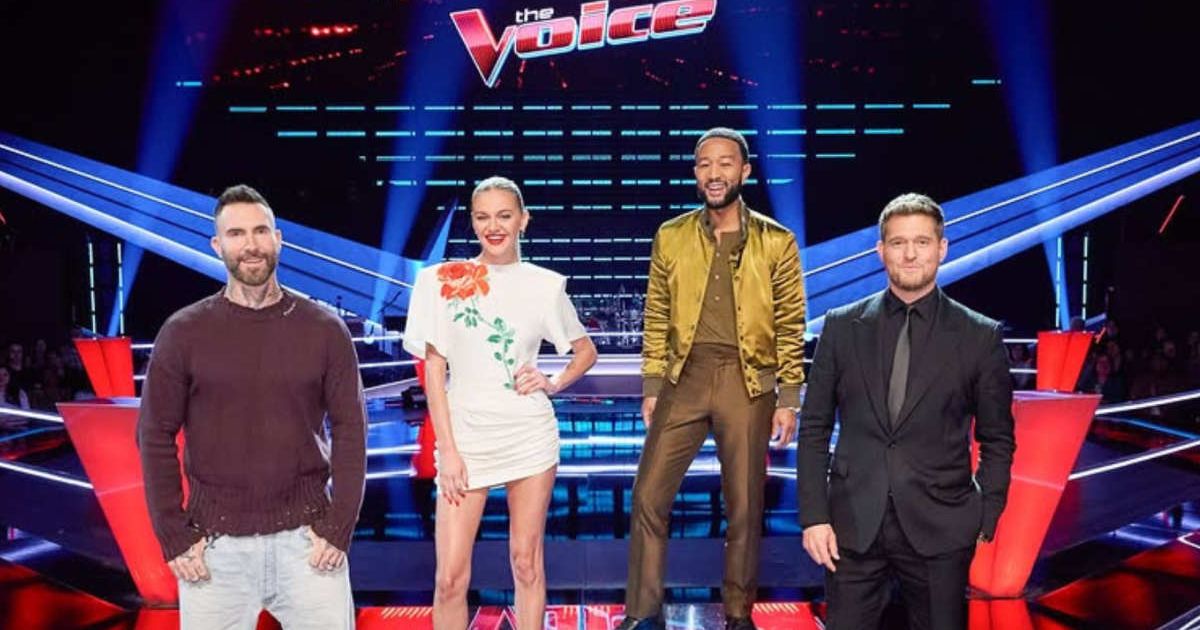 (L-R) Adam Levine, Kelsea Ballerini John Legend, and Michael Bublé on the sets of 'The Voice' (Instagram | nbcthevoice )