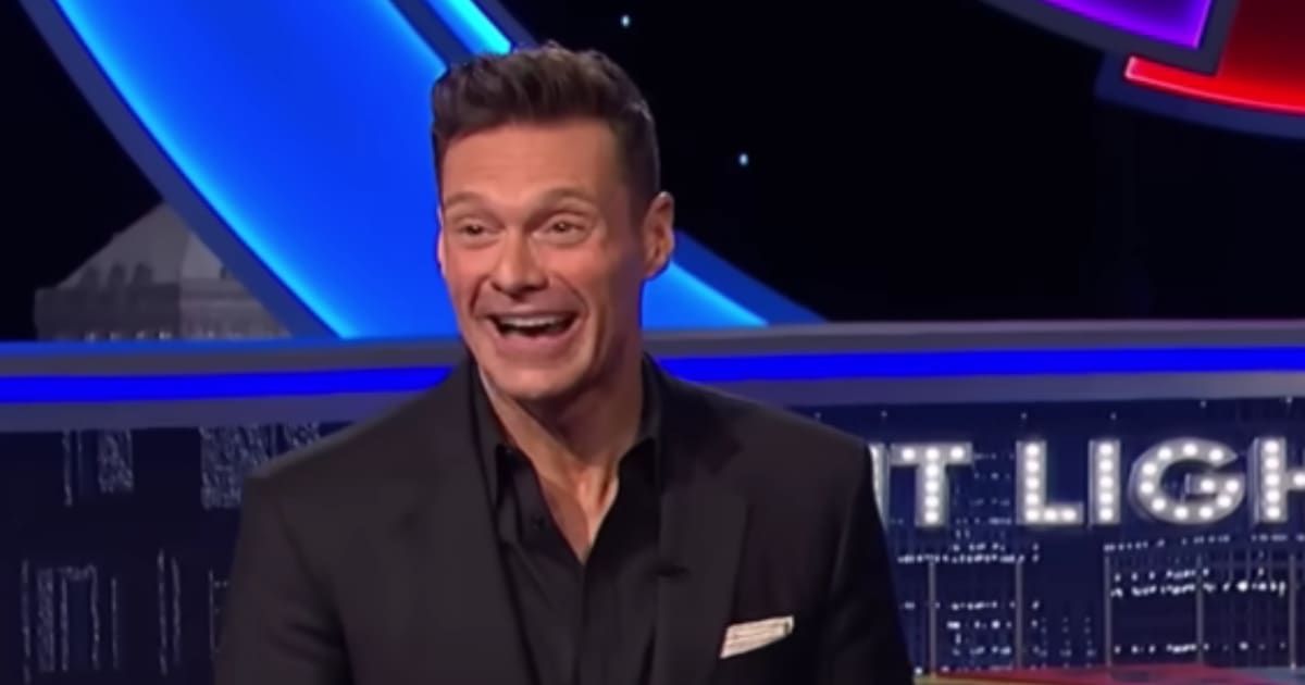 Host Ryan Seacrest on the sets of 'Wheel of Fortune.' (Cover Image Source: YouTube | Wheel of Fortune)