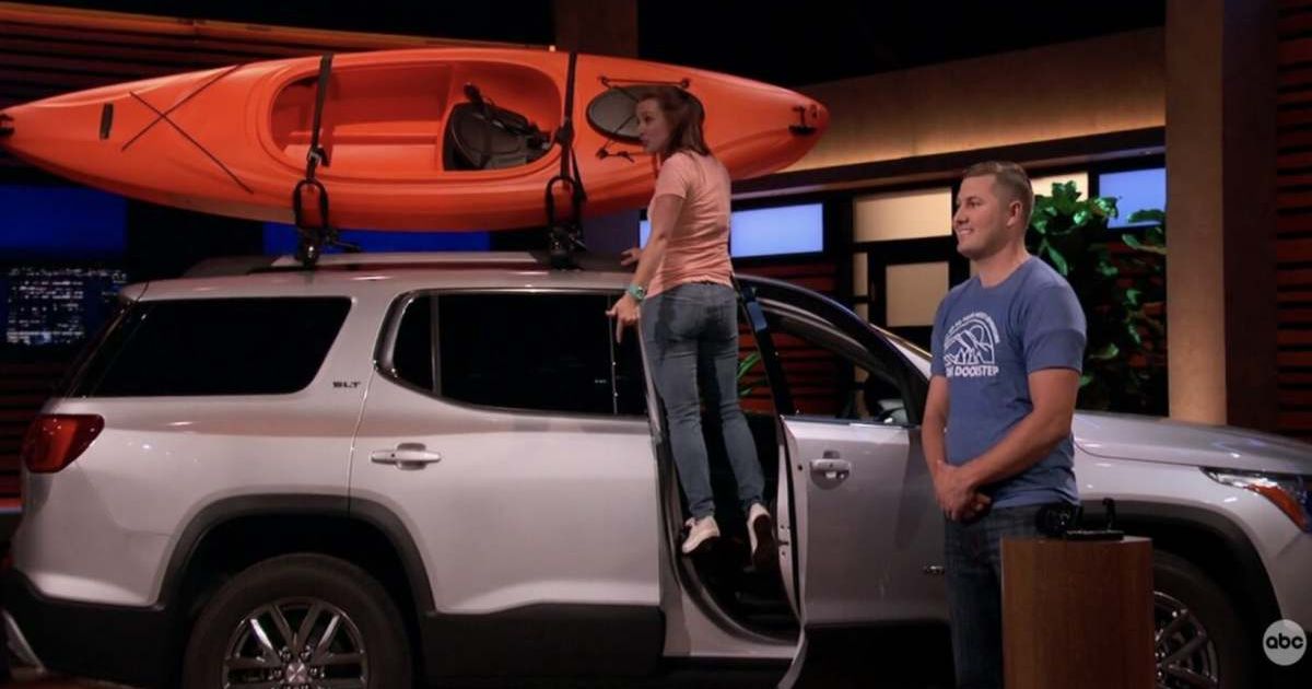 This couple built a $20 tool to fix a common weekend problem — and scored a $3M ‘Shark Tank’ deal