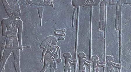 5,100-Year-Old Egyptian Rock Art Found on The Banks Of the Nile River Could Be From Egypt's Very First Dynasty