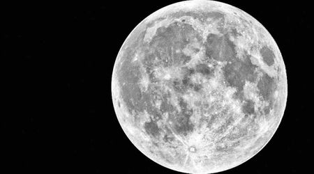 Seeping Out of Gas or Collision by Rocks, Researchers Still Unsure What Causes Light Flashes on Moon