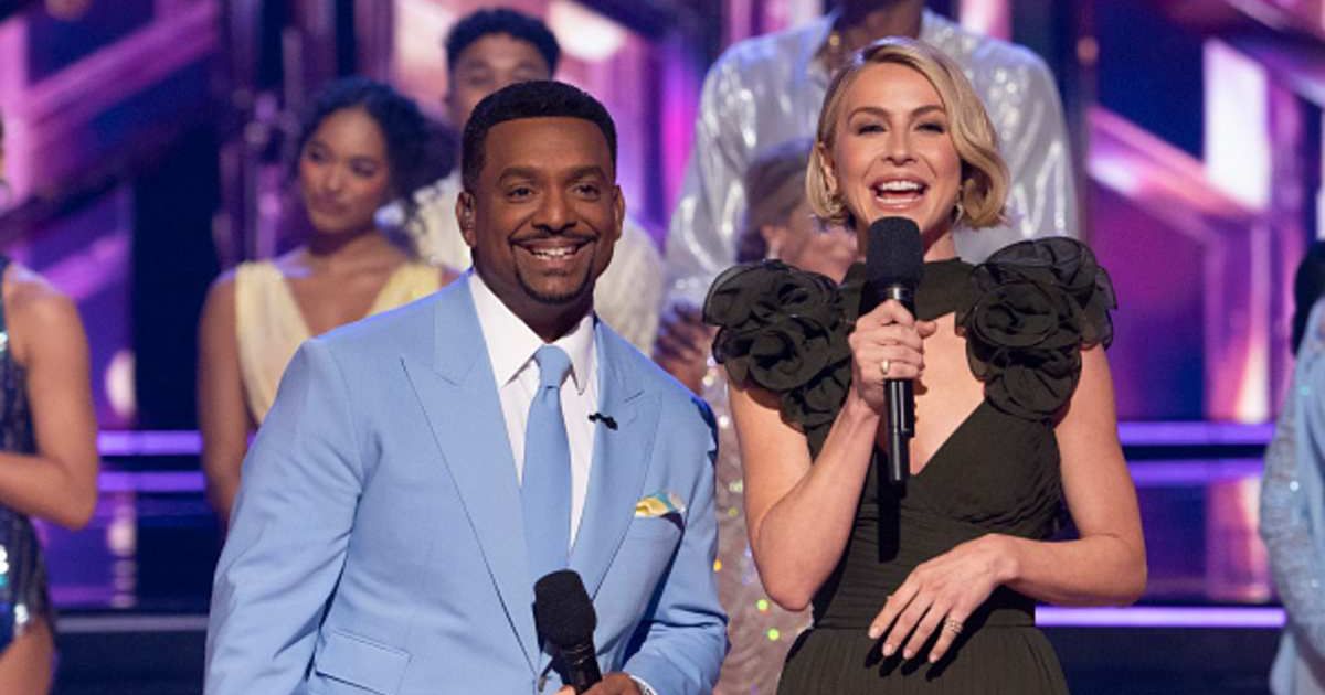 ‘DWTS’ hosts tease a major announcement — but it’s not the reveal everyone was hoping for