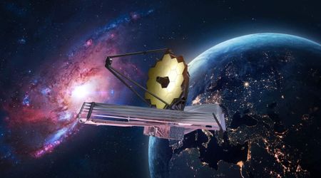 Astronomers are stunned after James Webb Space Telescope detected tiny dust particles: 'It shouldn't survive'