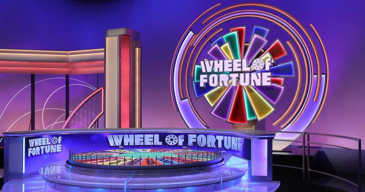 Fan Fridays are sadly over on ‘Wheel of Fortune’ —  but wait until you hear about the new giveaway segment