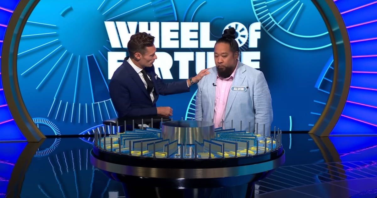 Moments after Ryan Seacrest scolds him, ‘Wheel of Fortune’ contestant loses massive prize in brutal round