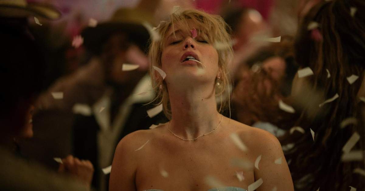 Robert Pattinson, 'Hunger Games' star's on-screen marriage turns murky in 'Die, My Love' trailer