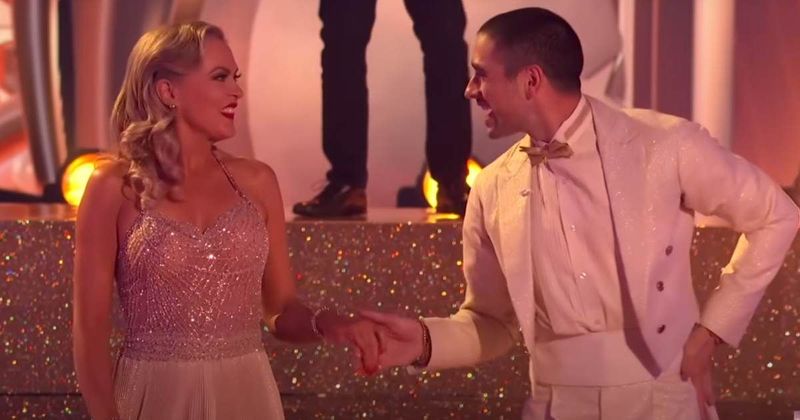 ‘Parent Trap’ stars reunite on ‘DWTS’ Dedication Night—and the surprise moment melts hearts