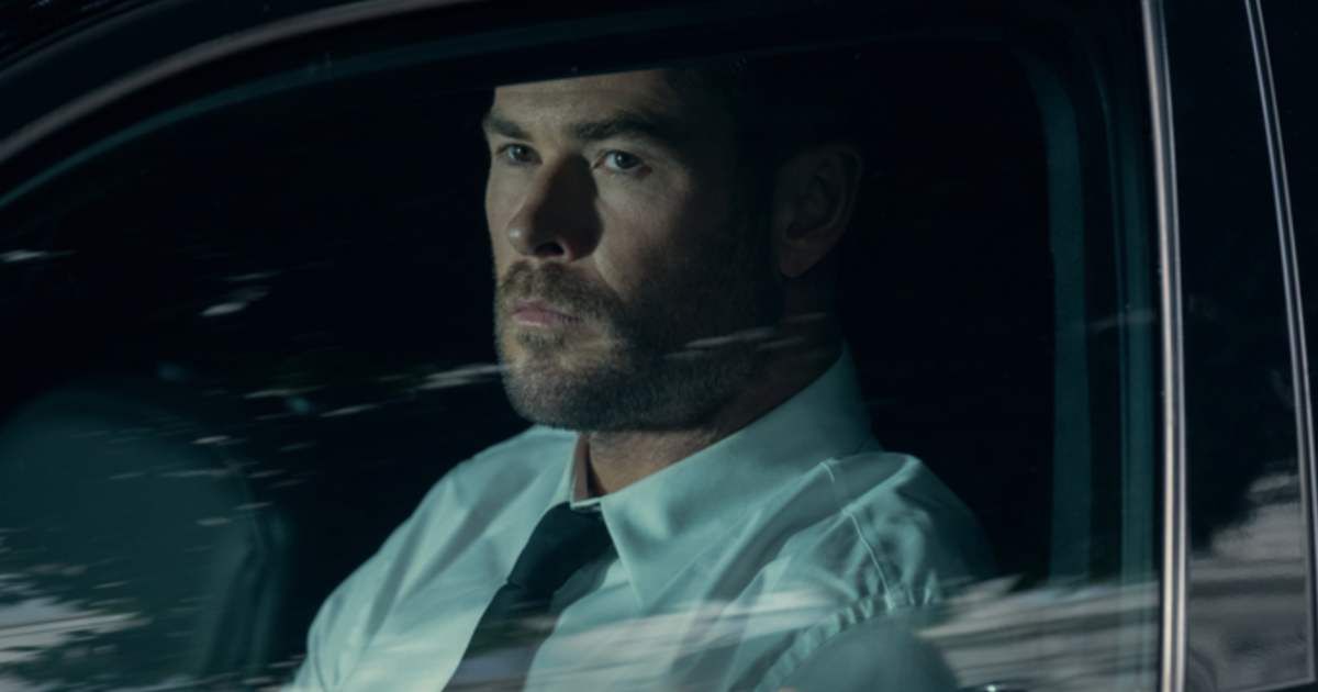 Chris Hemsworth, Halle Berry go smooth criminal in heist flick 'Crime 101' trailer