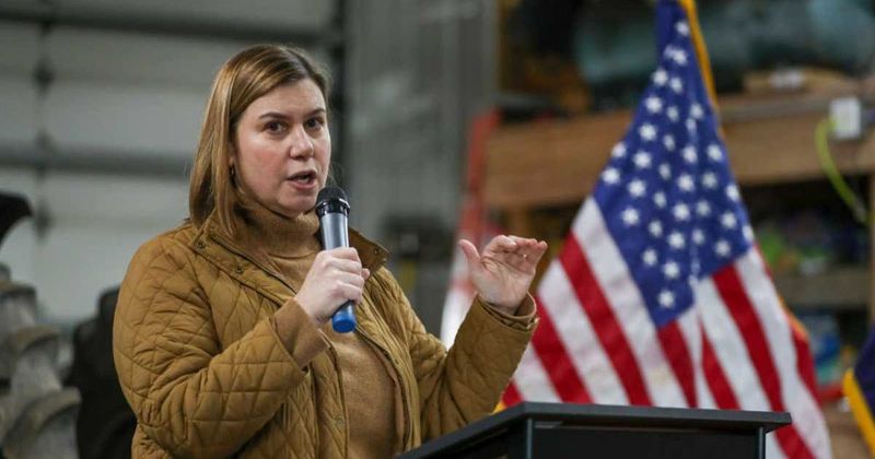 Elissa Slotkin avoids addressing past comments about Trump ordering Guards to shoot protesters