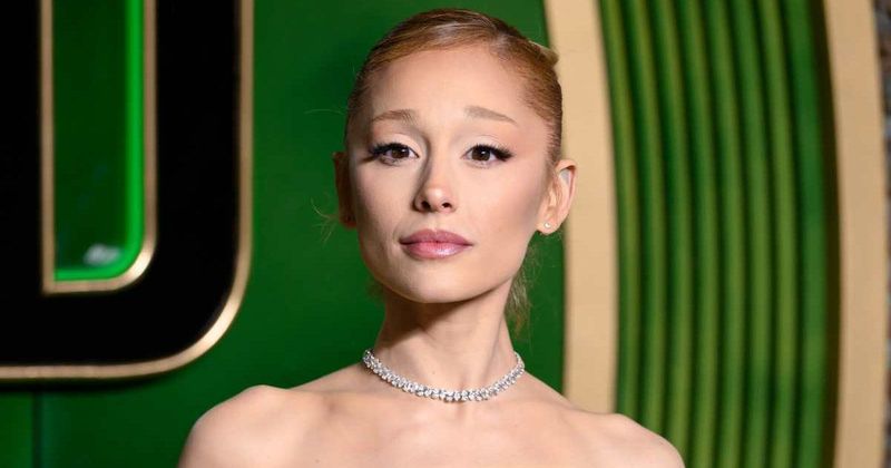 Ariana Grande shares 'loving reminder' to fans amid renewed body scrutiny: 'I think it’s dangerous'