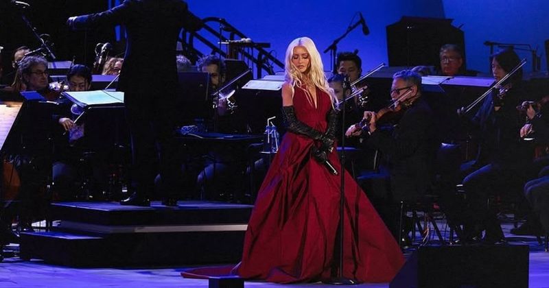 Looking to watch 'Christmas in Paris'? Here's how to stream Christina Aguilera's CBS special