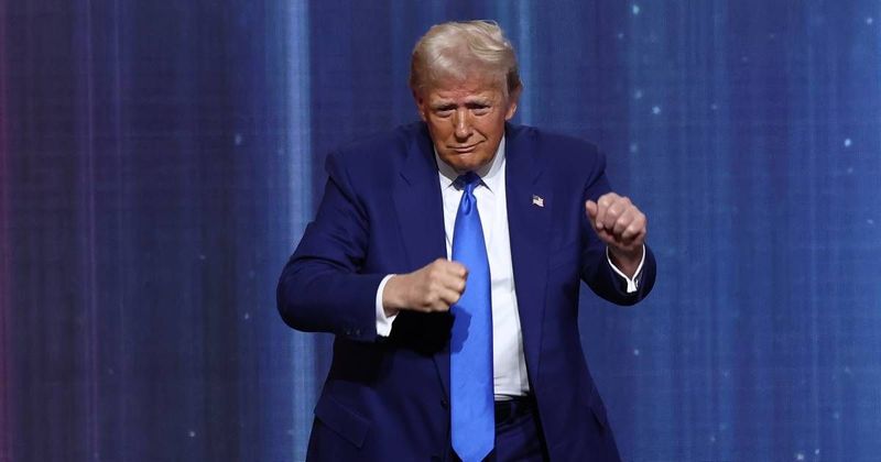 Trump’s Christmas message targets ‘radical left,’ highlights economy and security