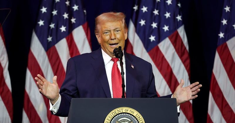 Trump’s pink-tinted hair at Kennedy Center sends the Internet into a frenzy