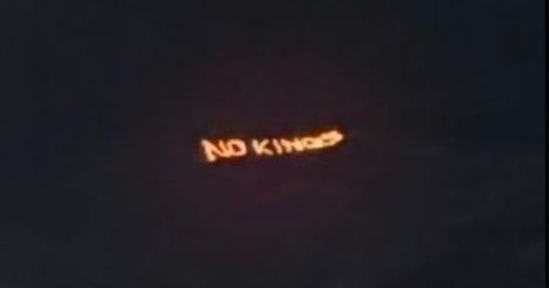 ‘No Kings’ sign spotted in Davos ahead of Trump’s WEF address sparks backlash