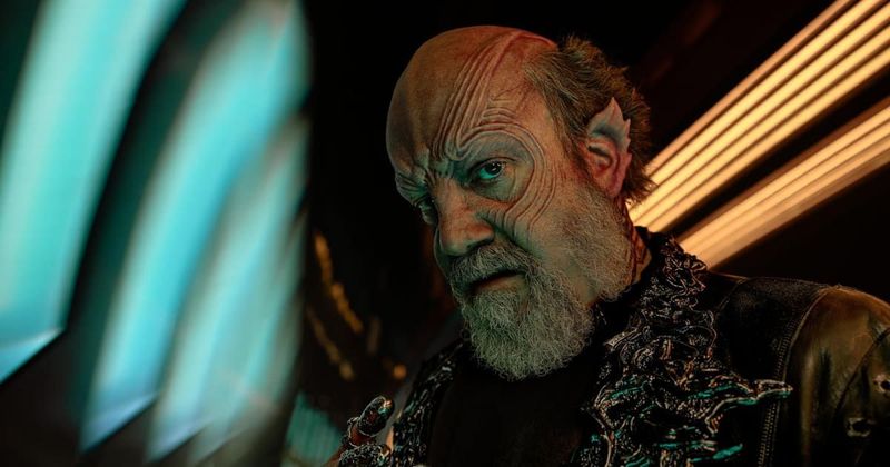 Captain Kirk wants back in? OG 'Star Trek' legend reacts to 'Starfleet Academy' backlash