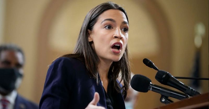 AOC urges Senate Democrats to block ICE funding after Minneapolis shooting
