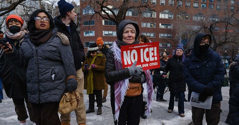 Judge Menendez delays ruling in Minnesota immigration enforcement case over constitutional concerns