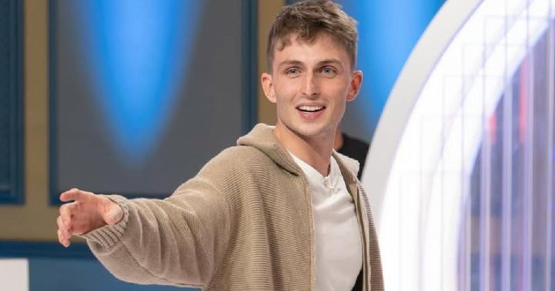 'American Idol' singer wows the judges with his performance after a heartbreaking career-ending injury 