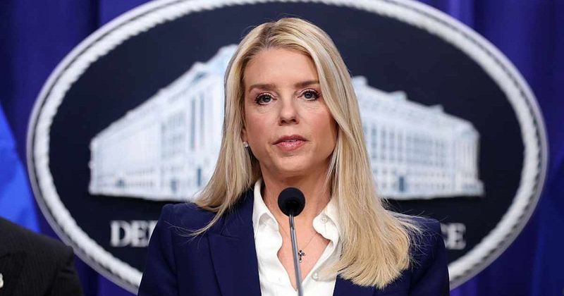 Bondi dismisses confusion over Gabbard’s role in Georgia election raid, says 'we're inseparable'