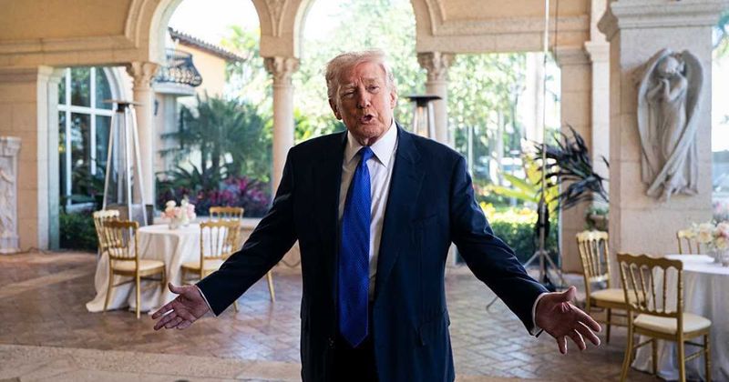 Fact Check: Did People Magazine name Donald Trump as the sexiest man alive?