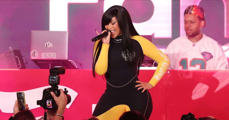 Cardi B takes aim at ICE during tour kickoff: 'They ain’t taking my fans'