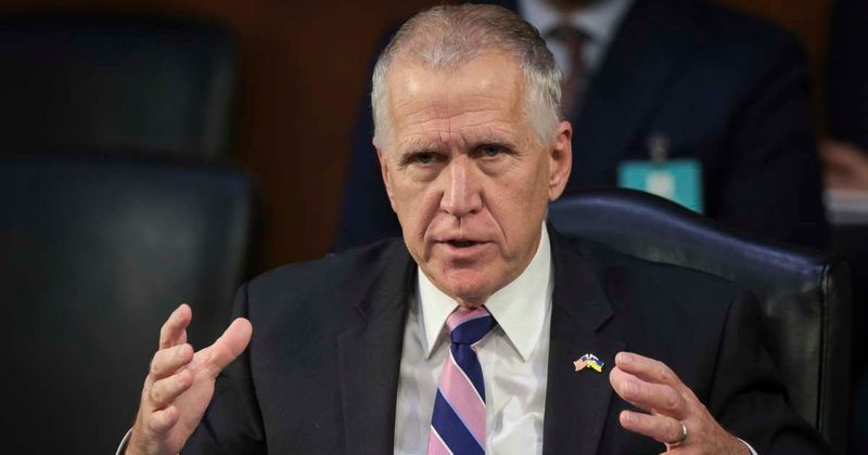 Tillis slams 'blunt force' tariffs, condemns Miller and Noem for 'not taking care' of Trump's legacy