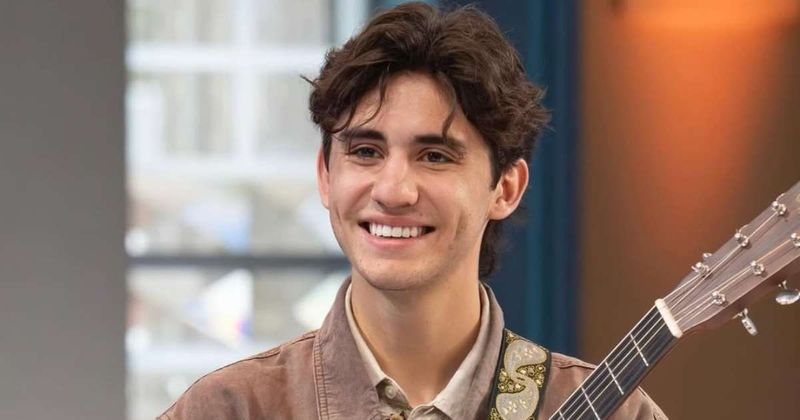 ‘American Idol’: Teenager's mental health struggle forced him off the show and now he’s back for the crown