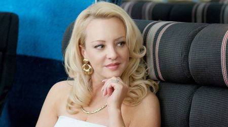 Oscars 2026: Wendi McLendon-Covey had a good reason to skip iconic ‘Bridesmaids’ reunion: ‘I had a neck…’ 