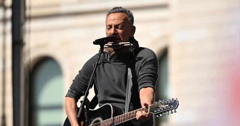 Springsteen hails Minnesota as 'inspiration' at 'No Kings' rally amid outcry over ICE killings