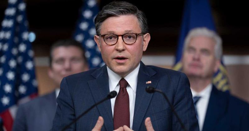 Mike Johnson blames Senate for DHS shutdown amid rising airport chaos