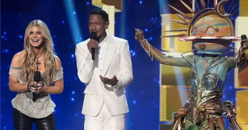 Jessica Simpson's stunning appearance saves the show amid ‘The Masked Singer’ Season 14 finale delay