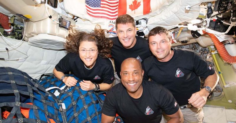 Trump lauds Artemis II crew as spacecraft returns after historic moon flyby: 'Next step, Mars!' 