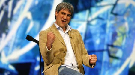 Is Taylor Hicks returning to 'American Idol'? Season 5 winner drops major hint with throwback picture