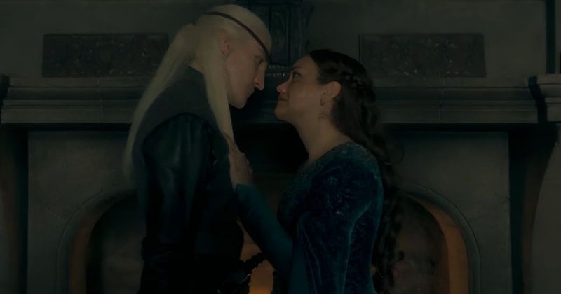 Why did Aemond kiss Alicent in 'House of the Dragon'? Season 3 premiere ending explained